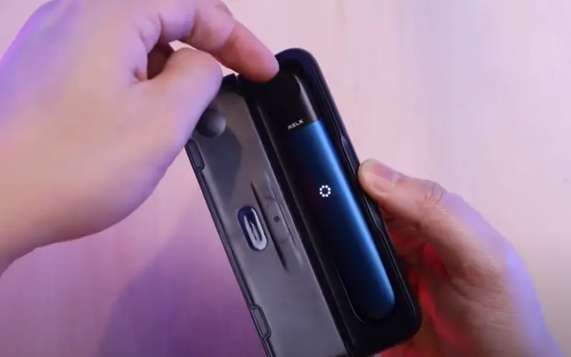 How To Charge RELX Infinity: wireless charging case
